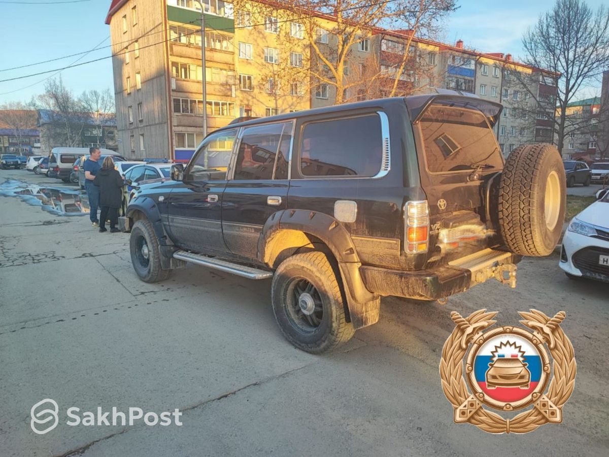 Водитель Land Cruiser в Южно-Сахалинске сбил 16-летнюю девочку